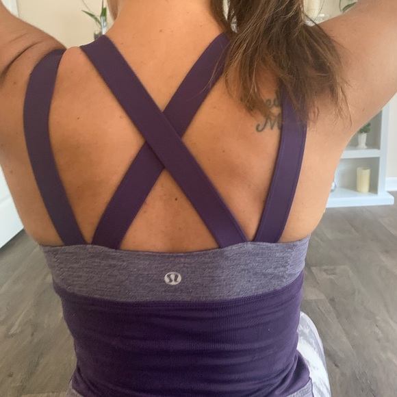 Lululemon top - Picture 7 of 7